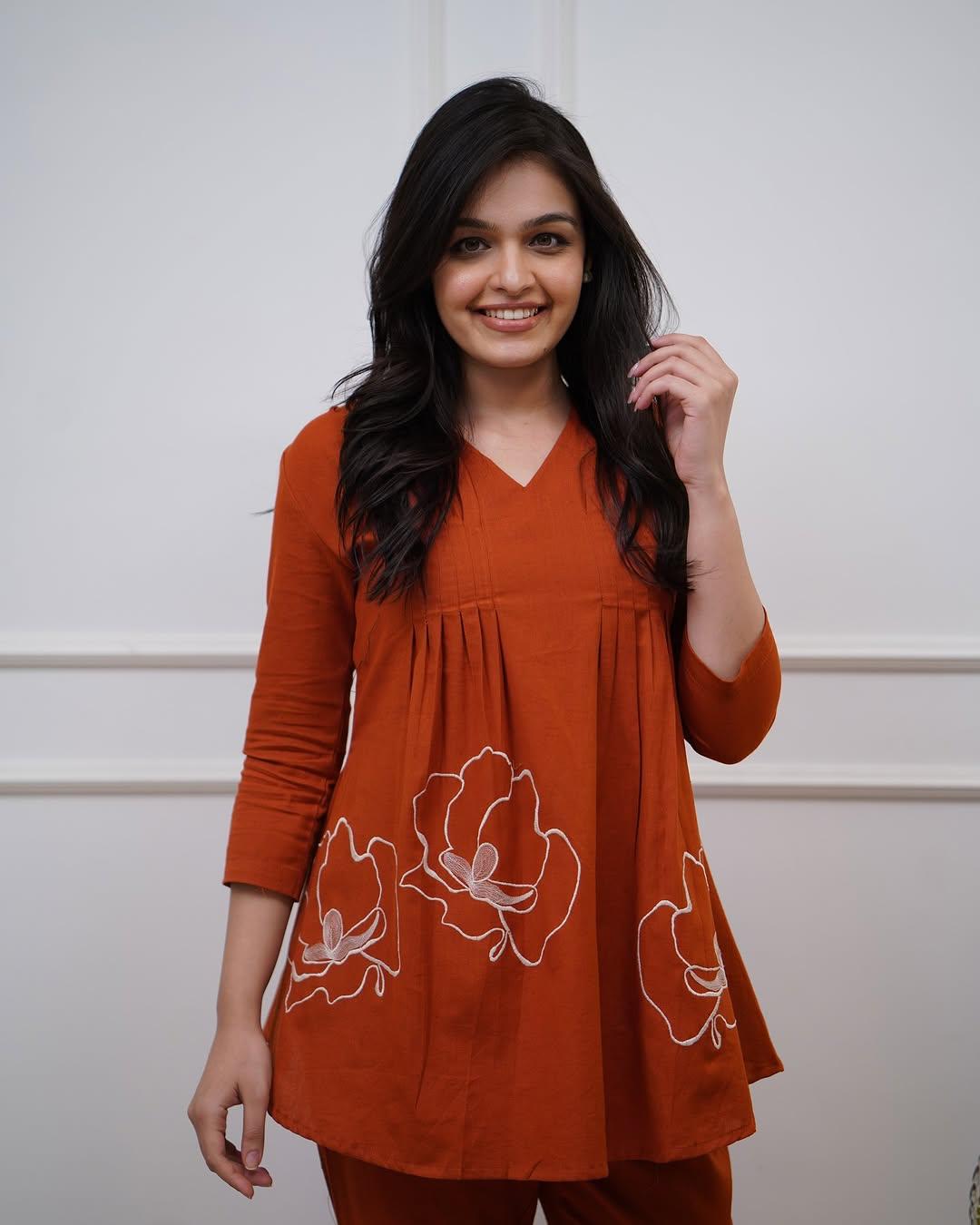 Women Casual Wear Embroidred Cotton Rust Kurta With Pant