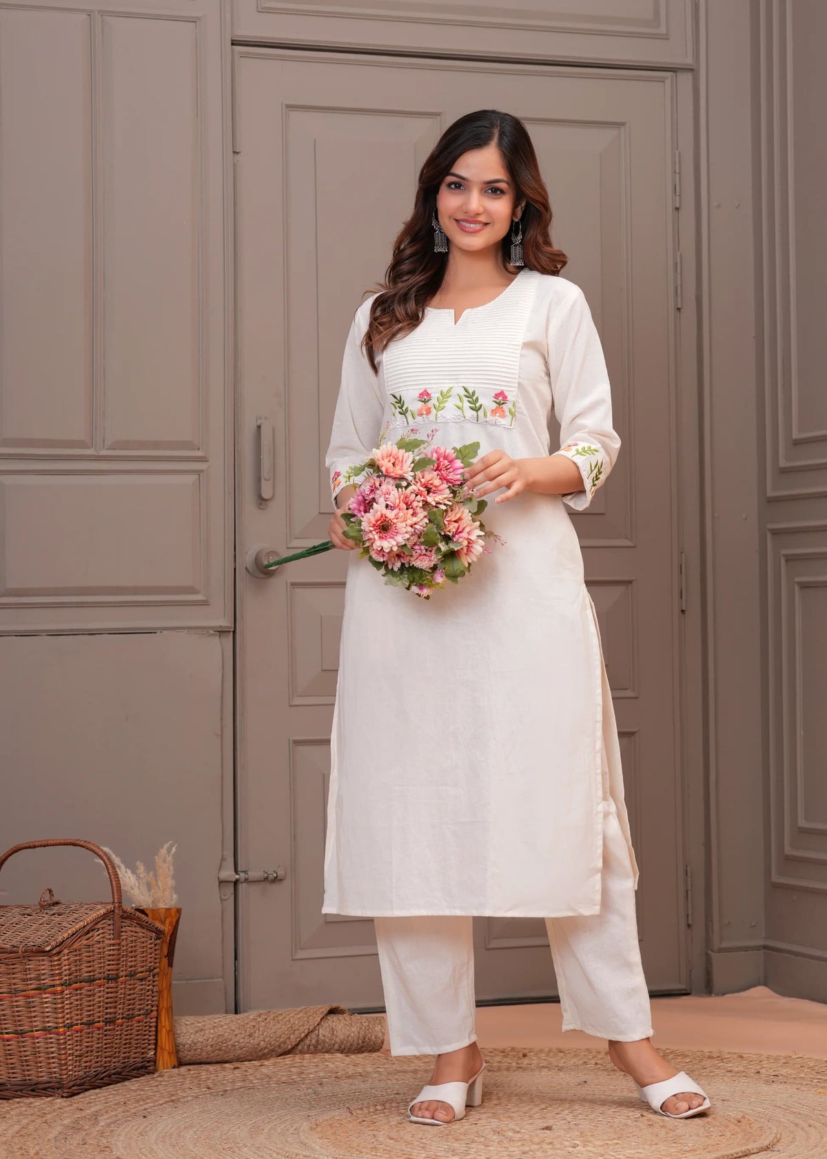 Off White Embroidery Cotton Kurta And Pant Set For Women