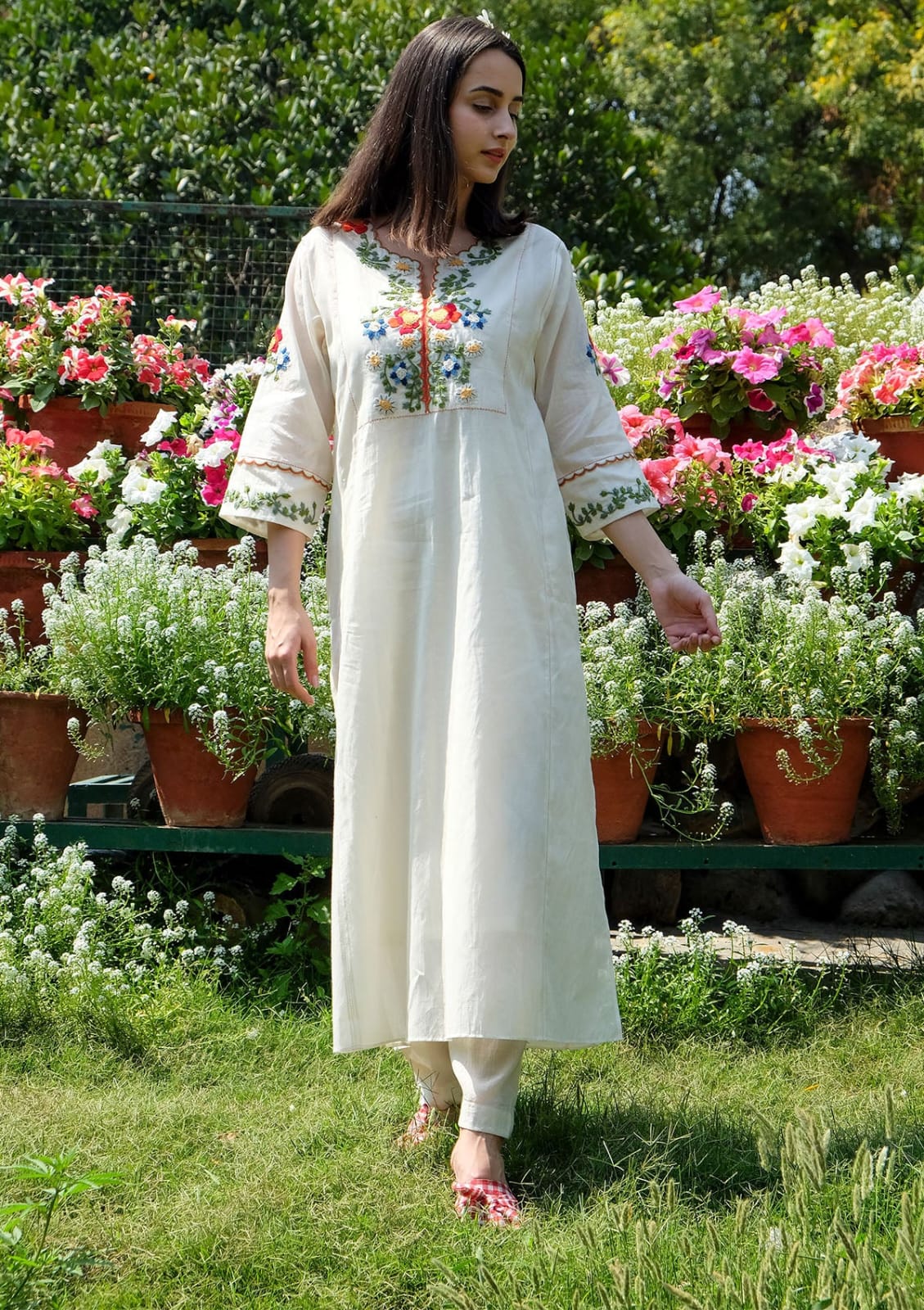 White Kalidar Style Kurta With Colourful Threadwork Hand Embroidery For Women