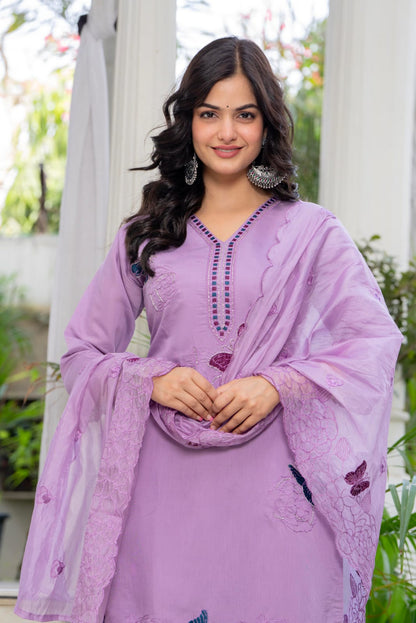 Lavender Embroidered Roman Silk Kurta Pant Dupatta Set