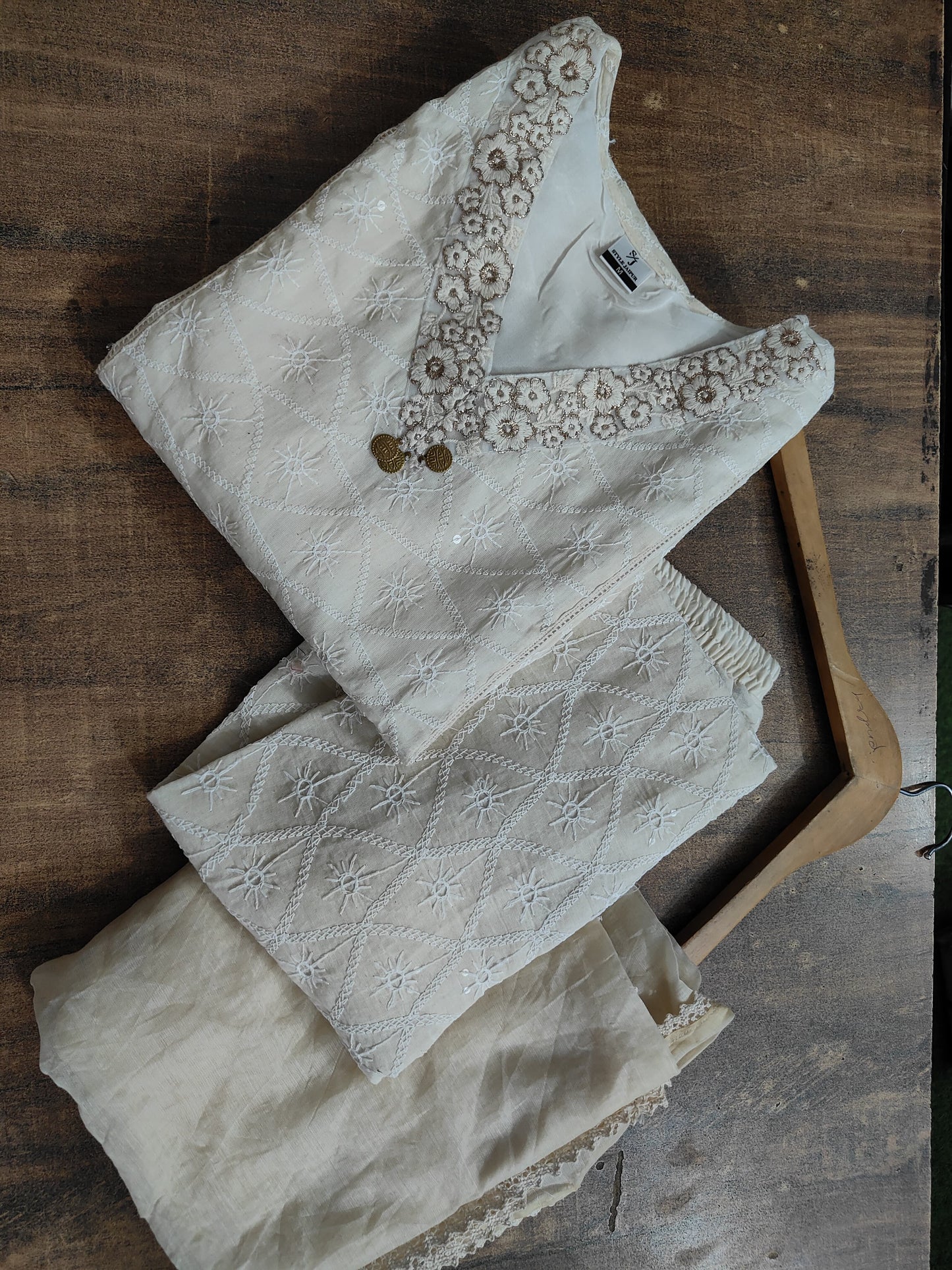 Off White The Chikankari Cotton Kurti Pai With Pants And A Chanderi Dupatta For Women